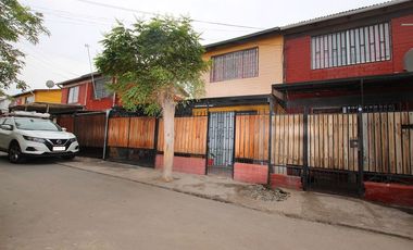 Se Vende Casa en Pasaje La Comisaría, Puente Alto