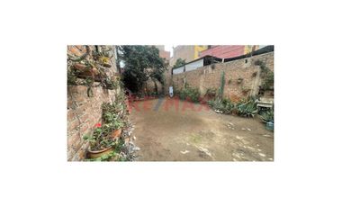 Vendo Terreno En Surco (Auxiliar Nueva Via Expresa Cruce Con Av.Proceres) De 156 M2