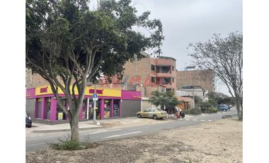 Vendo Terreno En Surco (Auxiliar Nueva Via Expresa Cruce Con Av.Proceres) De 156 M2