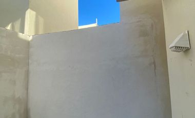 CASA NUEVA EN RENTA CON PANELES SOLARES FRACC. ALBORAN