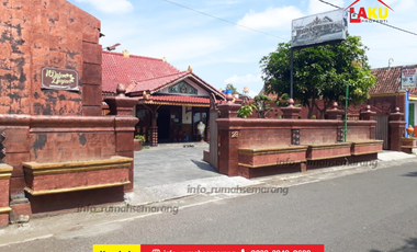 Kompleks Siap Bisnis di Kraton Yogyakarta – 4 Ruko + Rumah Besar, Lokasi Emas, Potensi Passive Income Tinggi!