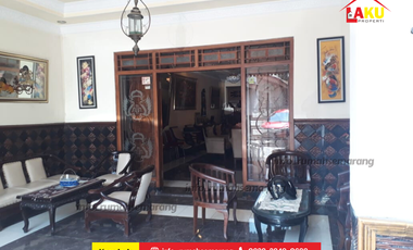 Kompleks Siap Bisnis di Kraton Yogyakarta – 4 Ruko + Rumah Besar, Lokasi Emas, Potensi Passive Income Tinggi!