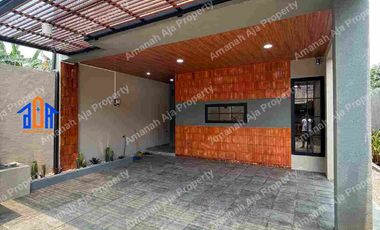Rumah Furnished Siap Huni 4 Kamar Tidur Dekat Gerbang Tol
