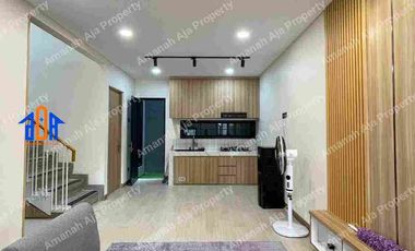 Rumah Furnished Siap Huni 4 Kamar Tidur Dekat Gerbang Tol