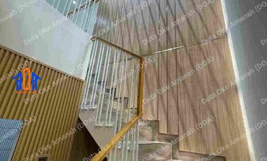 Rumah Furnished Siap Huni 4 Kamar Tidur Dekat Gerbang Tol