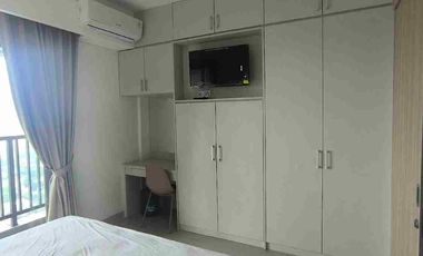 Disewakan Apartemen Embarcadero 1 Kamar Tidur