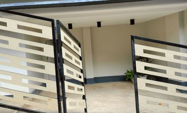 14.7M With Overlooking Furnished 2-Storey House and Lot