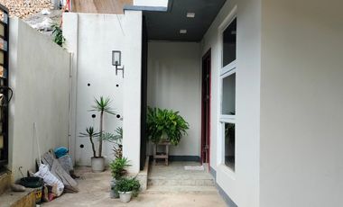 14.7M With Overlooking Furnished 2-Storey House and Lot