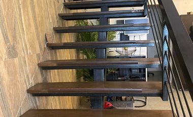 18M Preowned 2-Storey House with Basement for income generating- JCR03