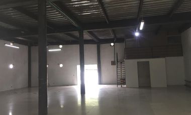 ARRIENDA BODEGA VIA PANAMERICANA