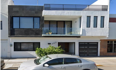 EN VENTA CASA EN BARRIO DE LA PURÍSIMA AGUASCALIENTES