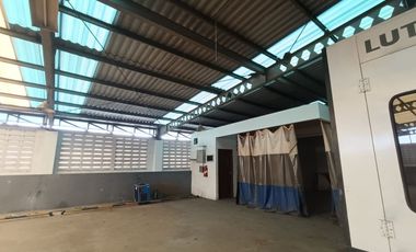 DIJUAL/SEWAKAN CEPAT GEDUNG SHOW ROOM INCLUDE BENGKEL JL.KARTINI GRAND DEPOK CITY.