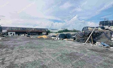 PRIME LOT FOR SALE , ALONG MAIN ROAD, SUBANGDAKO, MANDAUE CITY