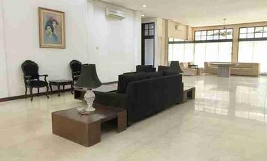dijual rumah Kemang Utara 28M