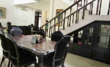 dijual rumah Kemang Utara 28M