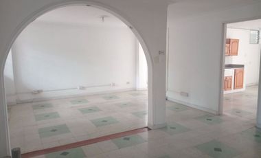 Casa Comercial en Venta en Suramerica Laureles Medellin Antioquia