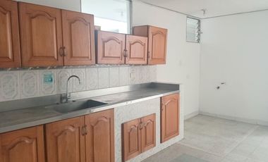 Casa Comercial en Venta en Suramerica Laureles Medellin Antioquia