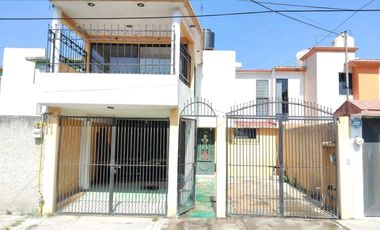 Casa En Renta Colinas del Lago, 3 rec, 3 baños, 2 autos, estudio