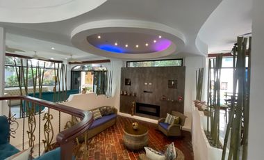 VENDO PRECIOSA VILLA EN  BALCONES DE CAROLINA, PUERTO SANTA LUCIA , SALINAS, PRECIOSA Y AMPLIA CASA, ONCE DORMITORIOS IDEAL PARA HOSTERIA O VIVIENDA