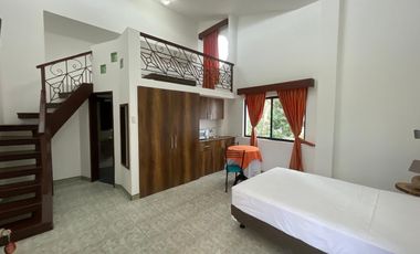 VENDO PRECIOSA VILLA EN  BALCONES DE CAROLINA, PUERTO SANTA LUCIA , SALINAS, PRECIOSA Y AMPLIA CASA, ONCE DORMITORIOS IDEAL PARA HOSTERIA O VIVIENDA