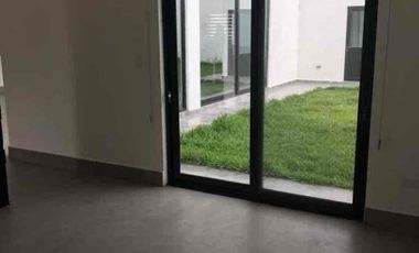 CASA EN RENTA EN VALLE DEL VERGEL, Carretera Nacional, zona sur , Monterrey N.L.