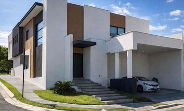 CASA EN RENTA EN VALLE DEL VERGEL, Carretera Nacional, zona sur , Monterrey N.L.