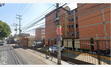 Departamento en venta en Av. Nte 169-002, Agrícola Pantitlán, Iztacalco, Ciudad de México. ¡Excelente oportunidad para invertir en un remate bancario