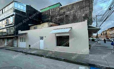 🏡Casa lote El epicentro del crecimiento en Bogotá! Potencial ilimitado detrás de la Camara de comercio en Bogotá 💎 ¡Ubicación inmejorable!