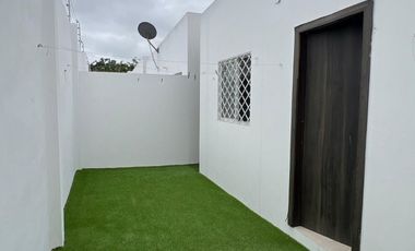 URBANIZACION SANTA CECILIA, VIA ANCON, SANTA ELENA, VENDO PRECIOSA VILLA DE UNA PLANTA TRES DORMITORIOS, FULL AMOBLADA