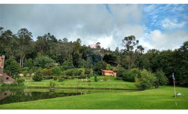 Casa Exclusiva en La Calera – Lujo, Naturaleza y Confort
