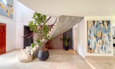 RENTO CASA AMOBLADA EN EL POBLADO