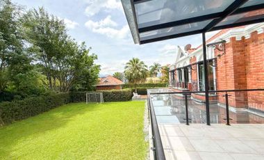 RENTO CASA AMOBLADA EN EL POBLADO