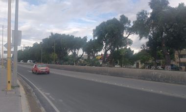 Terreno comercial en venta de 2325 m2, Frente de 80Mts