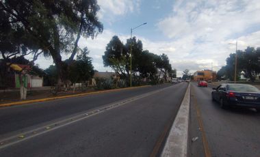 Terreno comercial en venta de 2325 m2, Frente de 80Mts