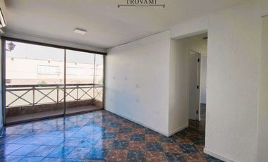 Venta lindo departamento, salida metro Las Rejas, Condominio Las palmas