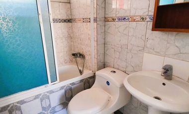 Venta lindo departamento, salida metro Las Rejas, Condominio Las palmas