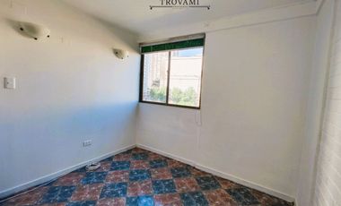 Venta lindo departamento, salida metro Las Rejas, Condominio Las palmas