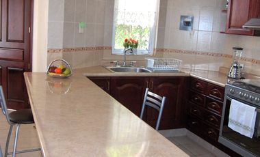 DEPARTAMENTO AMUEBLADO EN RENTA COLINAS DEL CIMATARIO