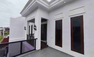 Rumah Baru 2 Lantai di Solo – 4 Kamar, Mewah, Lokasi Strategis, Harga Nego!