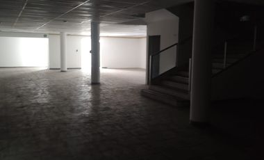 Renta Local Comercial En Esquina Sore Av. Principal