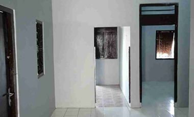 Di sewakan bersih blk Timur RS Muwardi