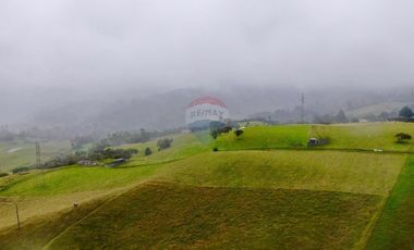 CASA DE CAMPO MODERNA EN VENTA – LA CALERA, VEREDA BUENOS AIRES (LOTE LA PAZ)