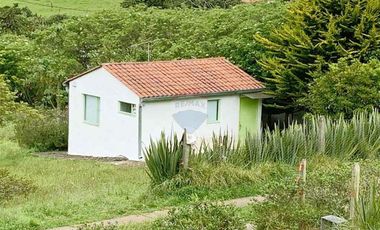 CASA DE CAMPO MODERNA EN VENTA – LA CALERA, VEREDA BUENOS AIRES (LOTE LA PAZ)