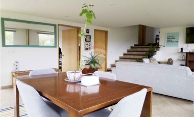 CASA DE CAMPO MODERNA EN VENTA – LA CALERA, VEREDA BUENOS AIRES (LOTE LA PAZ)