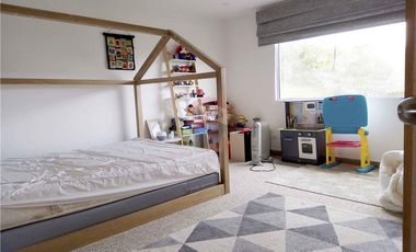 CASA DE CAMPO MODERNA EN VENTA – LA CALERA, VEREDA BUENOS AIRES (LOTE LA PAZ)