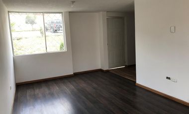 Vendo casa, conjunto, Mitad del Mundo