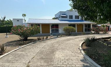 VENDO CASA CAMPESTRE EN CONDOMINIO MIRADOR DE CADAJABÍ – TOCAIMA, CUNDINAMARCA