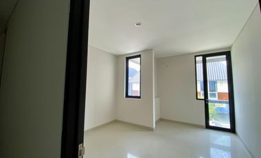 Rumah Eksklusif Patrajasa 3Kamar Tidur Kawasan Elit Pinggir jln Palagan Promo 60x Angsuran flatt