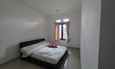 Disewakan Rumah 2 Lantai Bisa Kantor Strategis Jatiwaringin Jakarta Timur Kalimalang