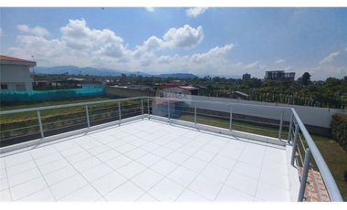 CASA AMPLIA EN CONDOMINIO EXCLUSIVO – BARILOCHE 23, FUSAGASUGÁ